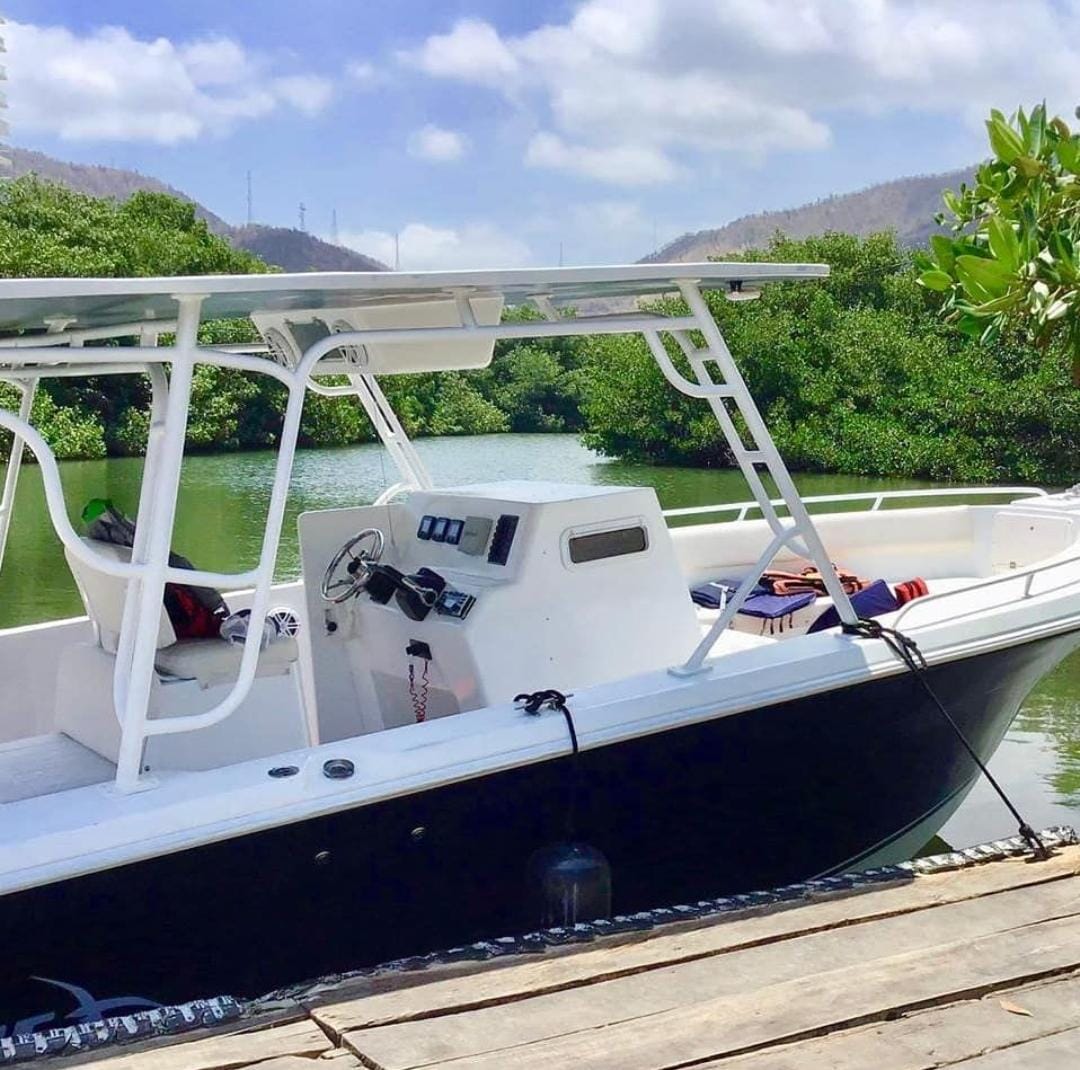 Boat Rental Santa Marta | 20 people