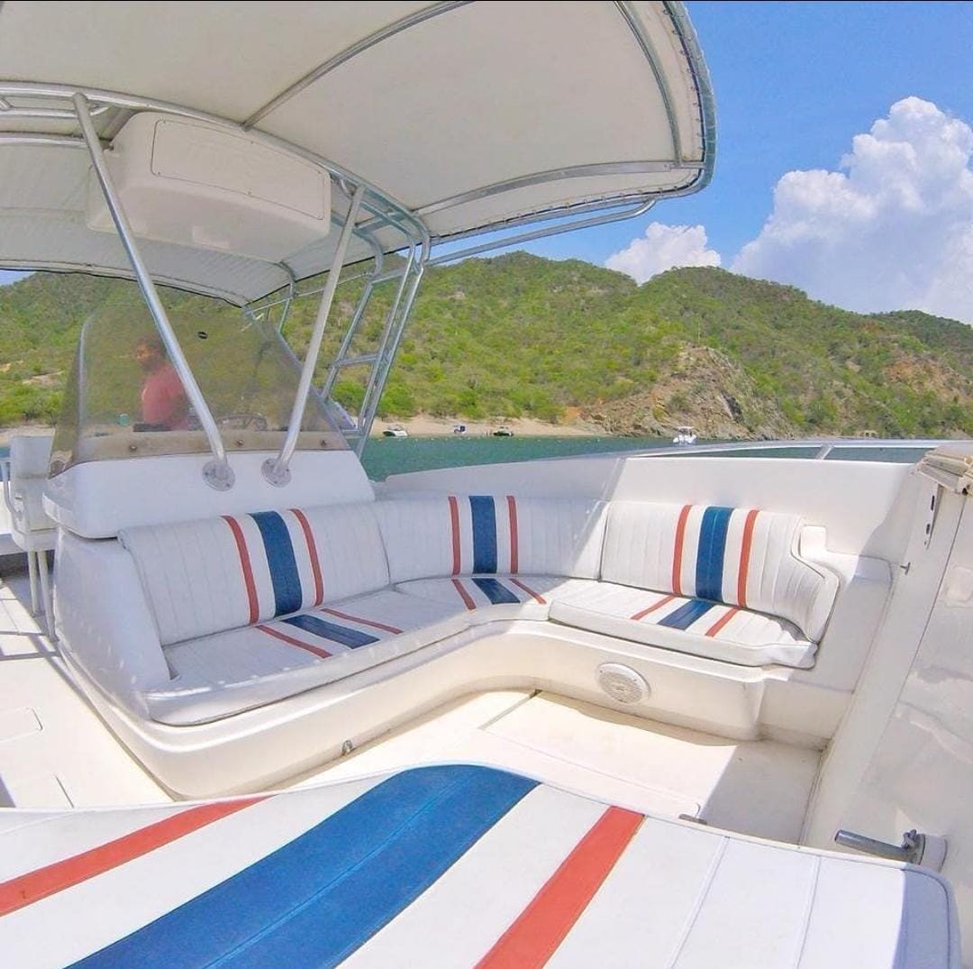 Boat Rental Santa Marta | 18 people