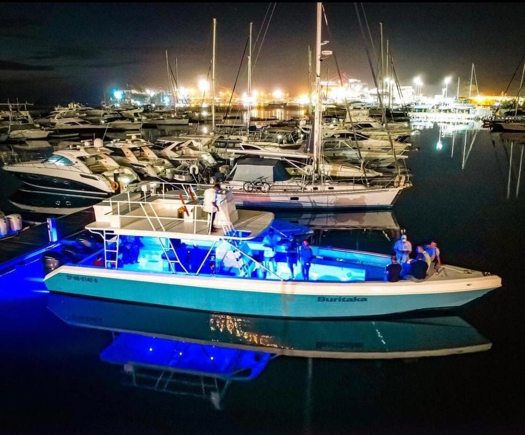 Boat Rental Santa Marta | 35 people