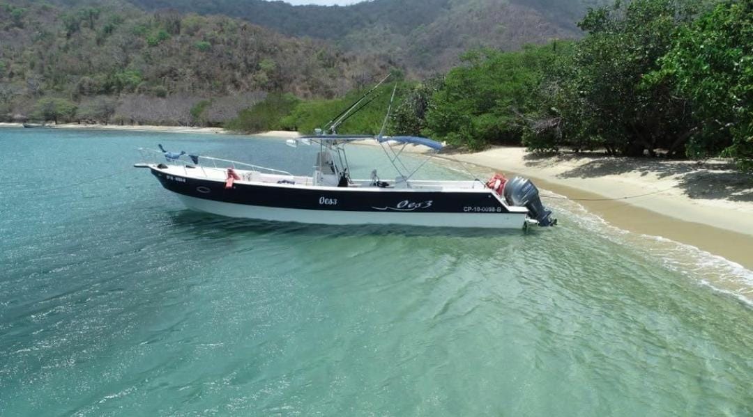 Boat Rental Santa Marta | 20 people