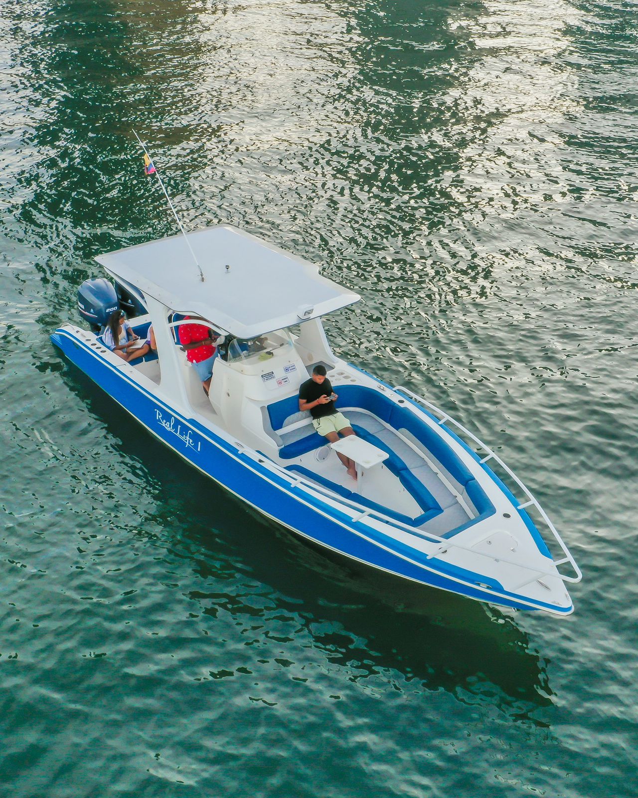 Boat Rental Cartagena 34FT | 14 People