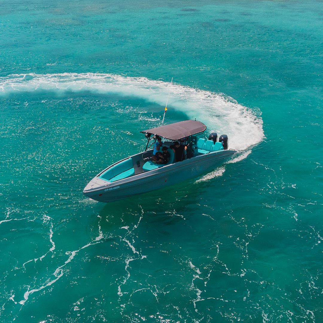 Boat Rental Cartagena 29FT | 10 People