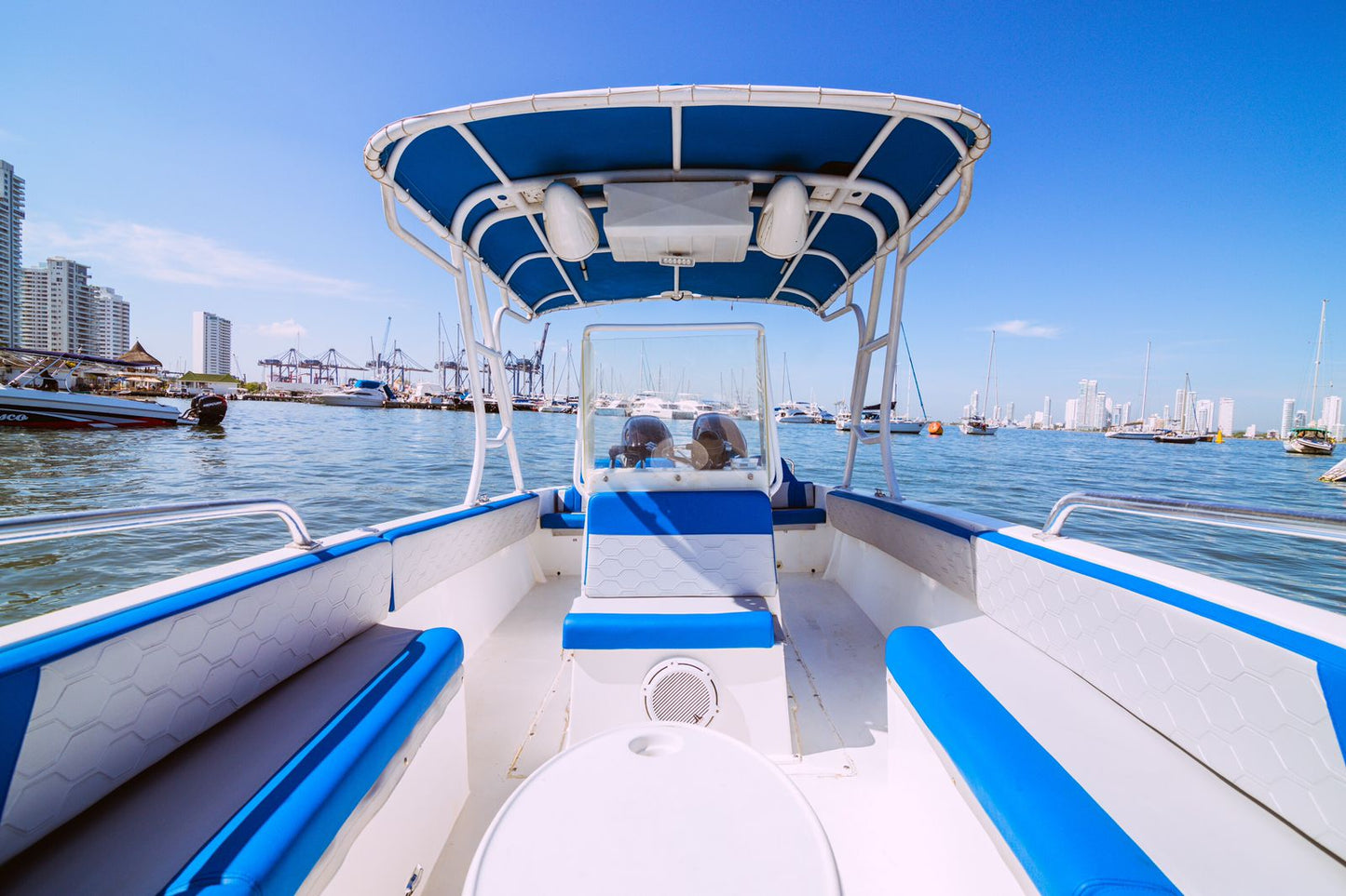 Boat Rental Cartagena 30FT | 10 People