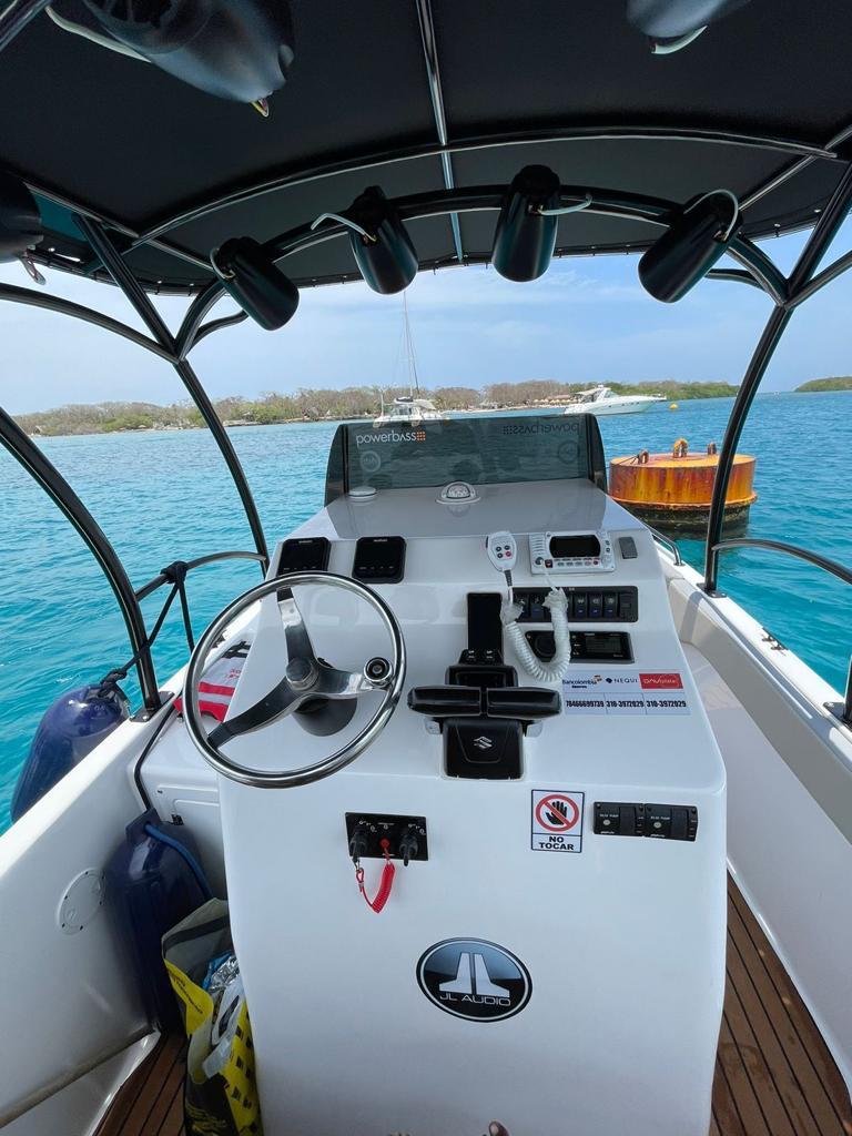 Boat Rental Cartagena 30FT | 8 people