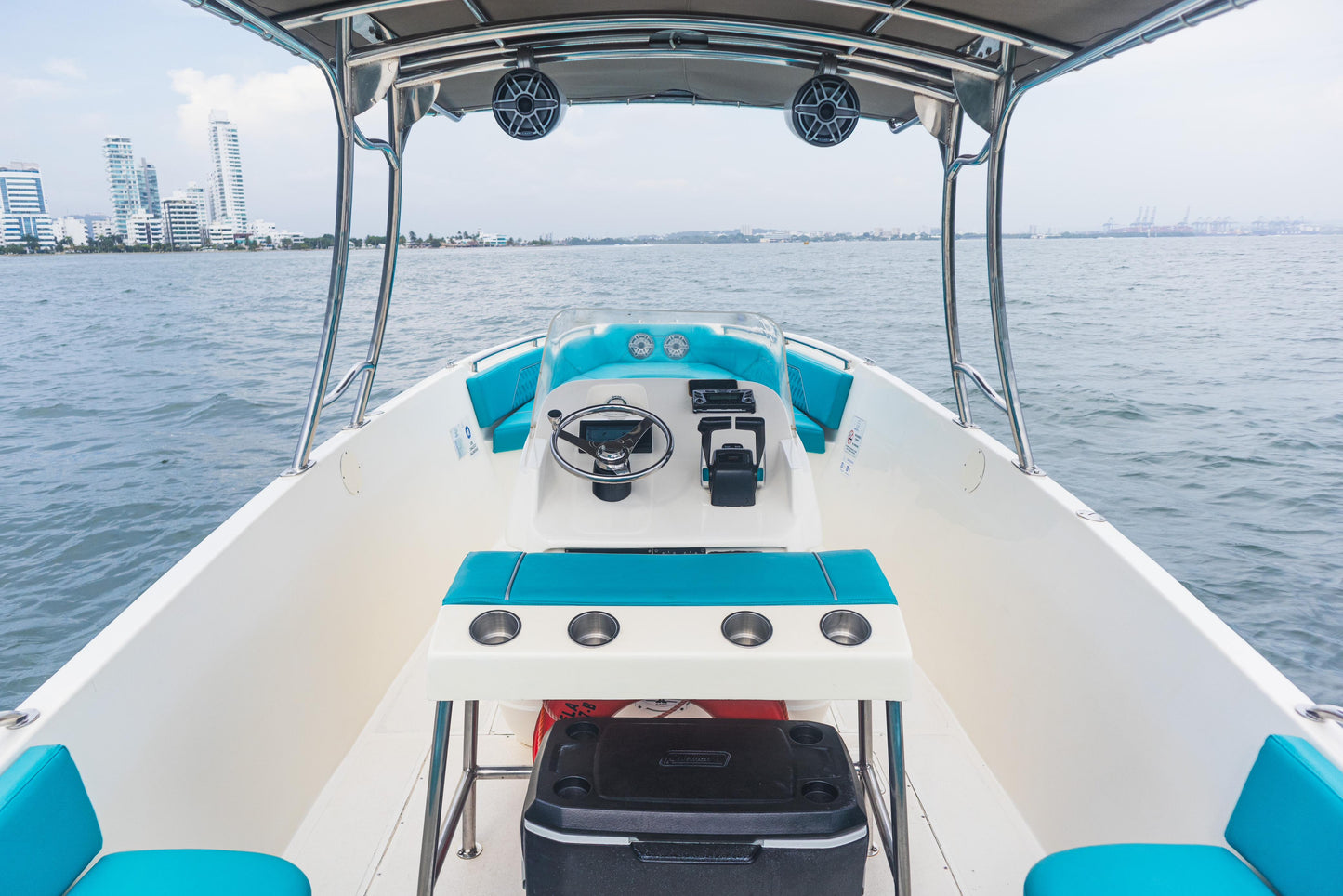 Boat Rental Cartagena 29FT | 10 People