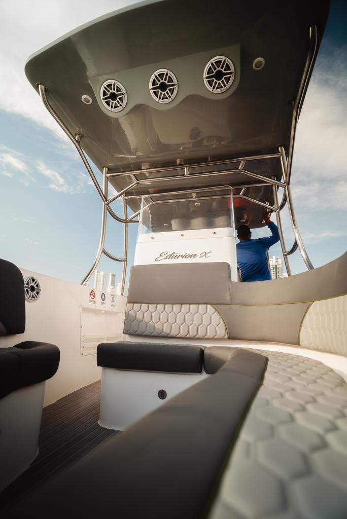 Boat Rental Cartagena 32FT | 12 persons