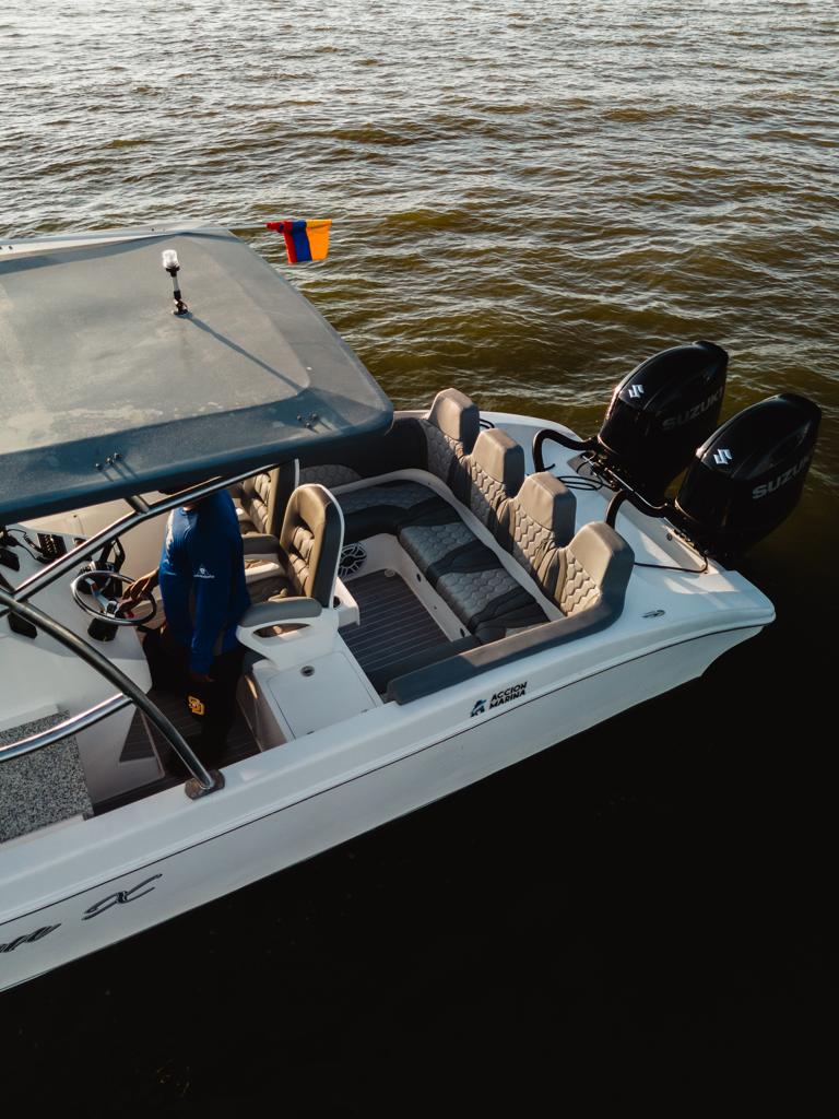 Boat Rental Cartagena 32FT | 12 persons