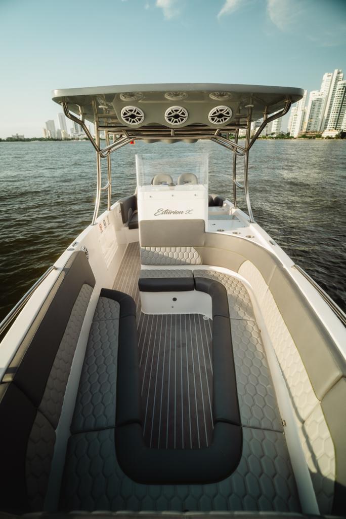 Boat Rental Cartagena 32FT | 12 persons