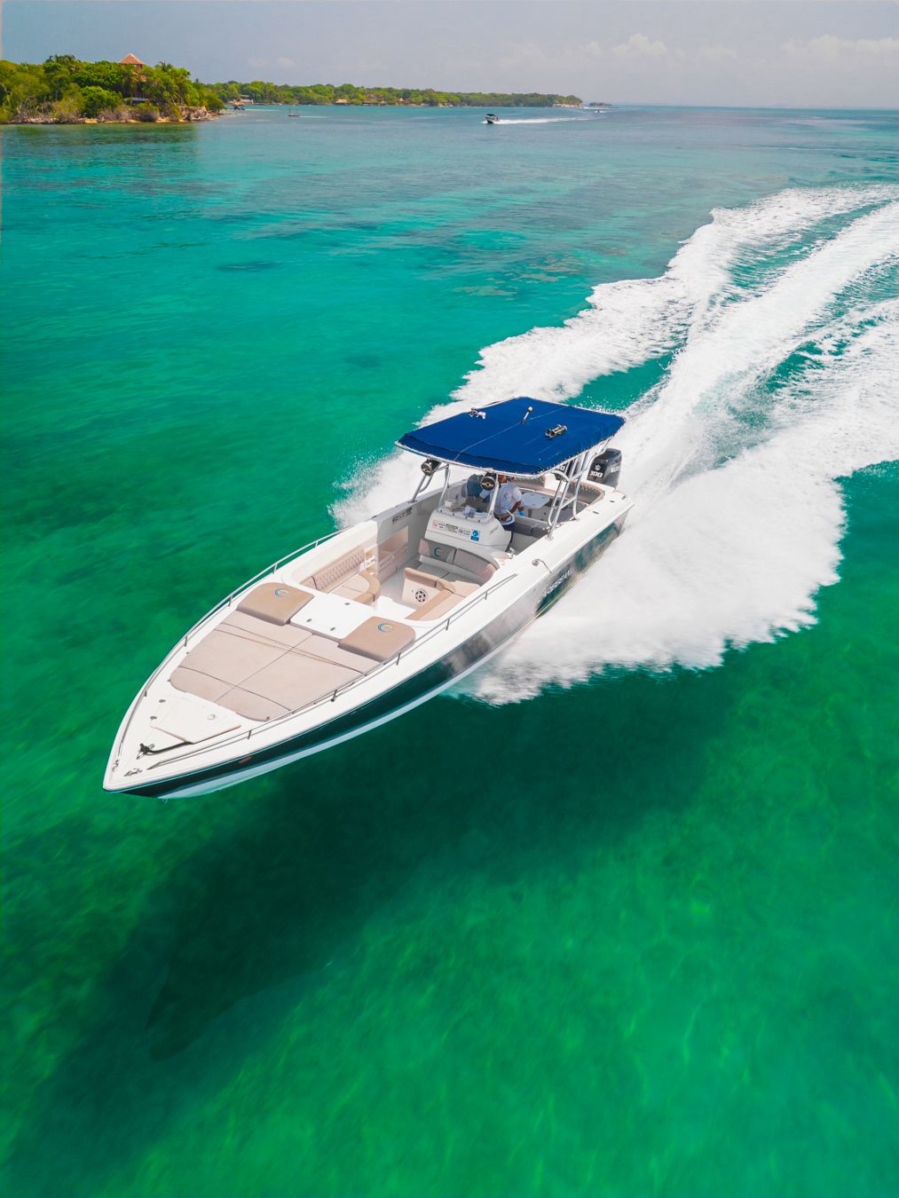 Boat Rental Cartagena 38FT | 18 People