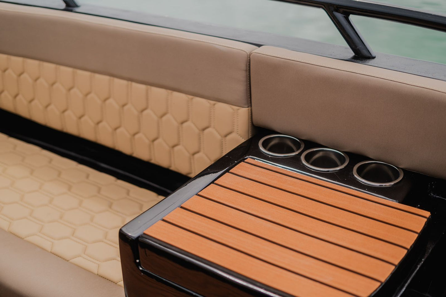 Lancha Alquiler Cartagena 45FT | 22 Personas
