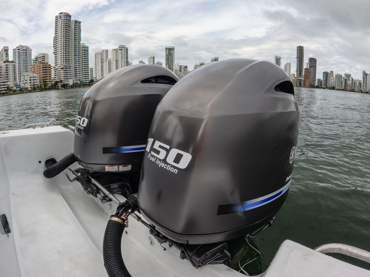 Boat Rental Cartagena 29FT | 10 People