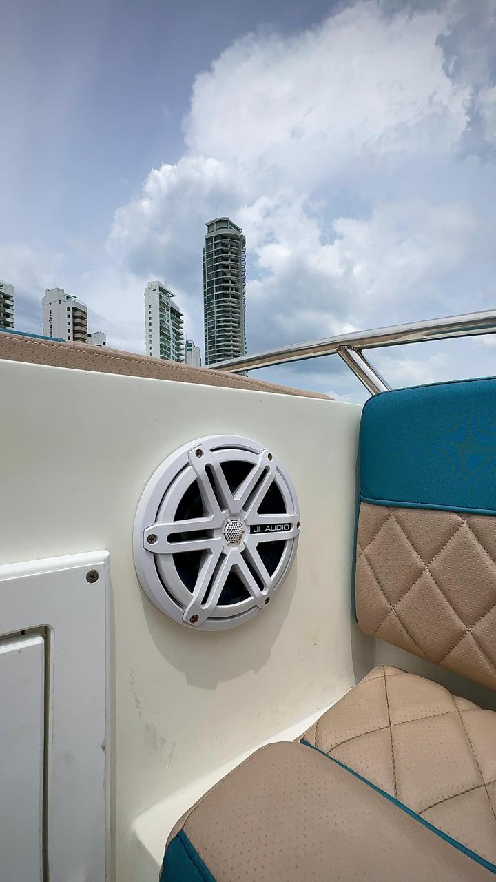 Boat Rental Cartagena 27FT | 7 People