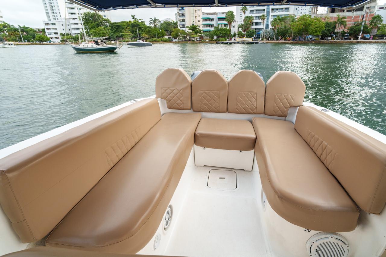 Lancha Alquiler Cartagena 42FT | 20 Personas