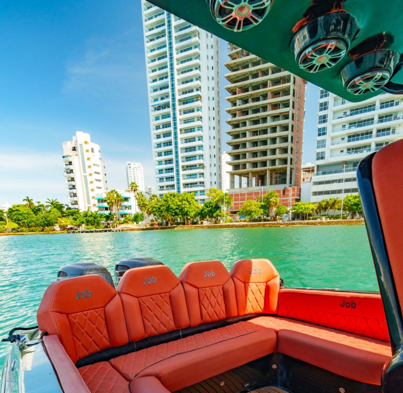Boat Rental Cartagena 32FT | 12 persons