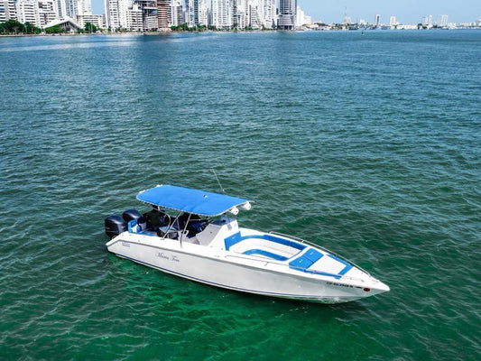 Lancha Rápida en venta Colombia 33FT - 15 Personas