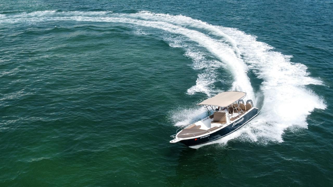 Lancha Rápida en venta Colombia 29FT - 11 Personas