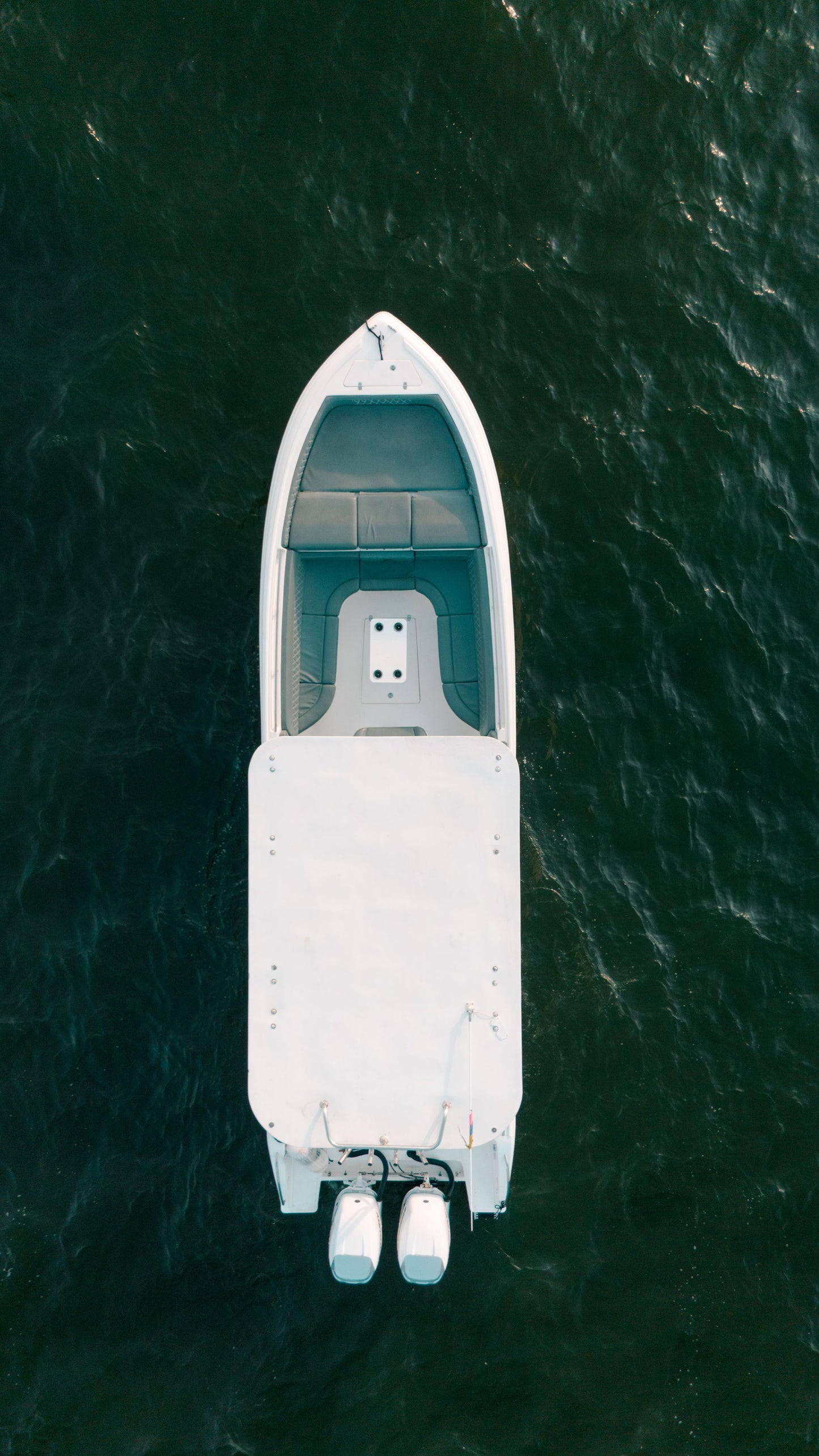 Lancha Rápida en venta Colombia 34FT - 18 Personas