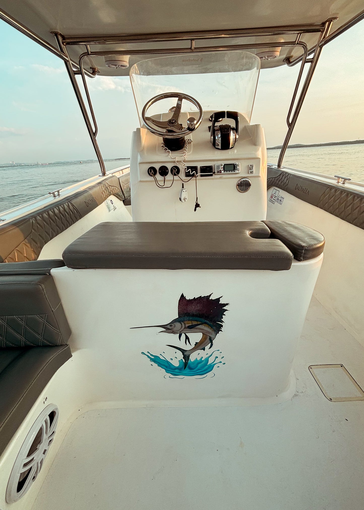 Lancha Rápida en venta Colombia 34FT - 18 Personas