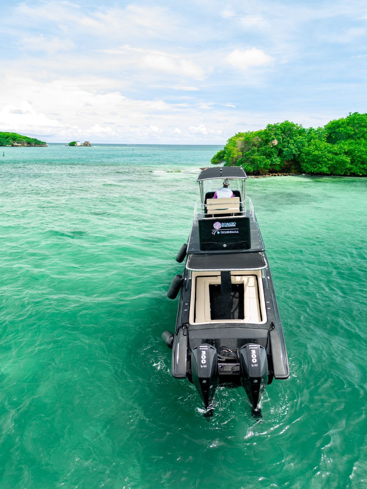 Boat Rental Cartagena 32FT | 40 People