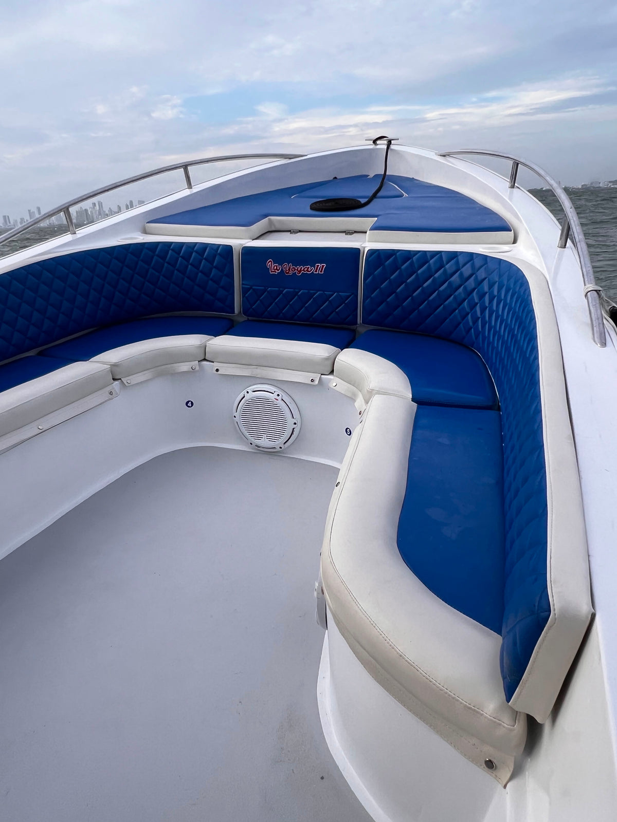 Lancha Alquiler Cartagena 28FT | 8 Personas