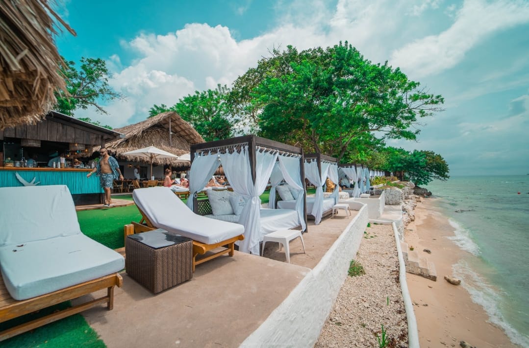 Bora Bora Beach House VIP Tour - Rosario Islands