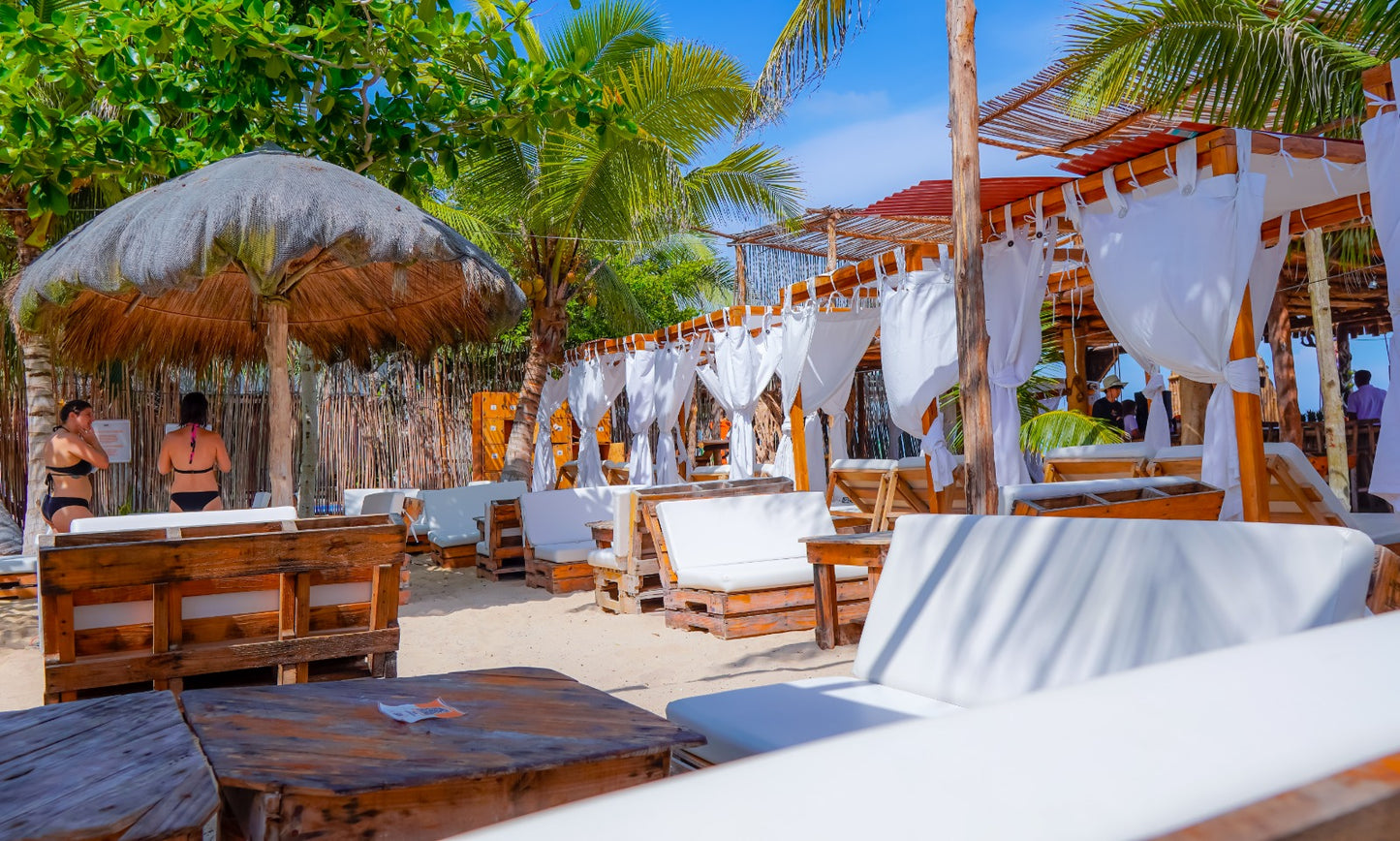 Island Tour | Mambo Beach Full