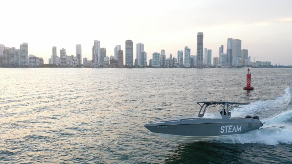 Boat Rental Cartagena 38FT | 18 People