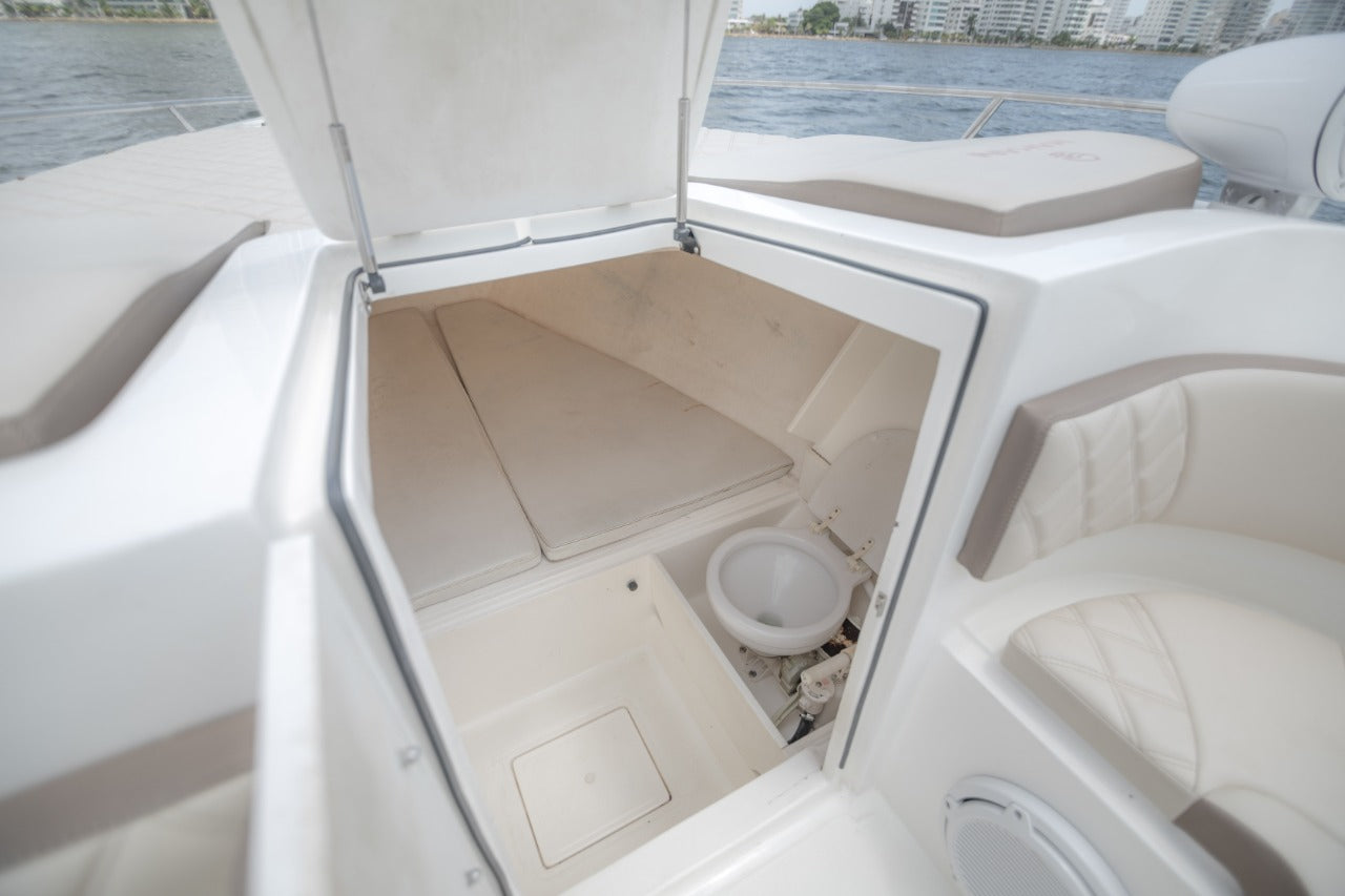 Boat Rental Cartagena 38FT | 16 People