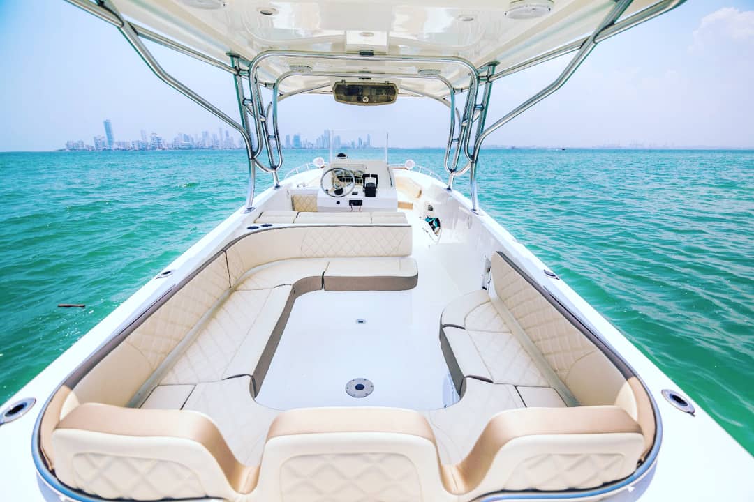 Boat Rental Cartagena 38FT | 16 People
