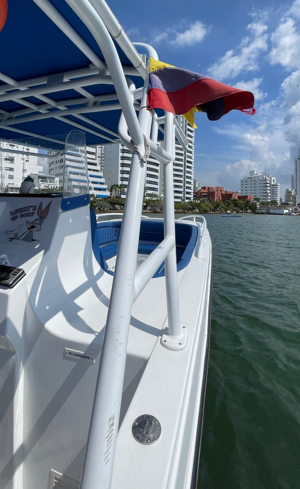 Lancha Alquiler Cartagena 32FT | 12 Personas