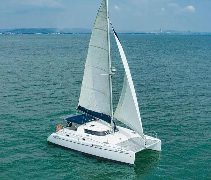 Catamaran Alquiler Cartagena | Capacidad 16 Personas