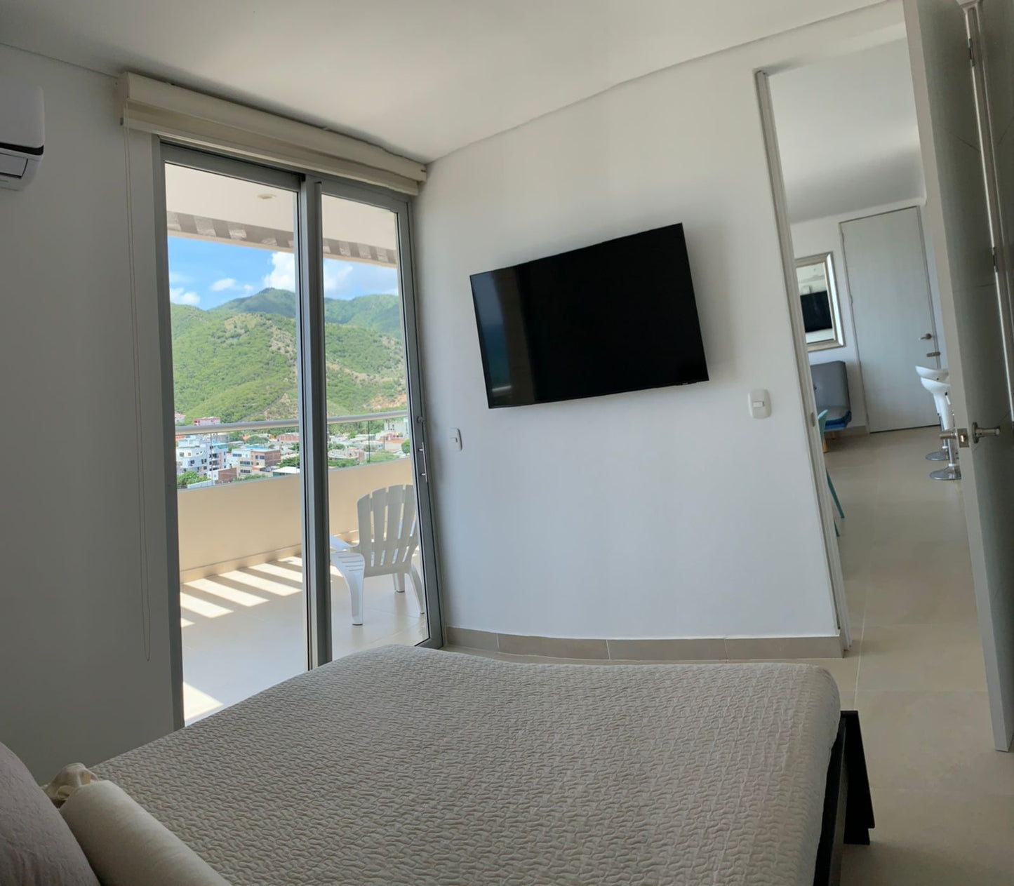 Apartamento Alquiler Santa Marta - Sector Rodadero Sur - 6 Personas