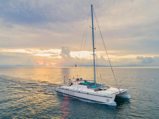 Catamaran Alquiler Cartagena | 56 Personas