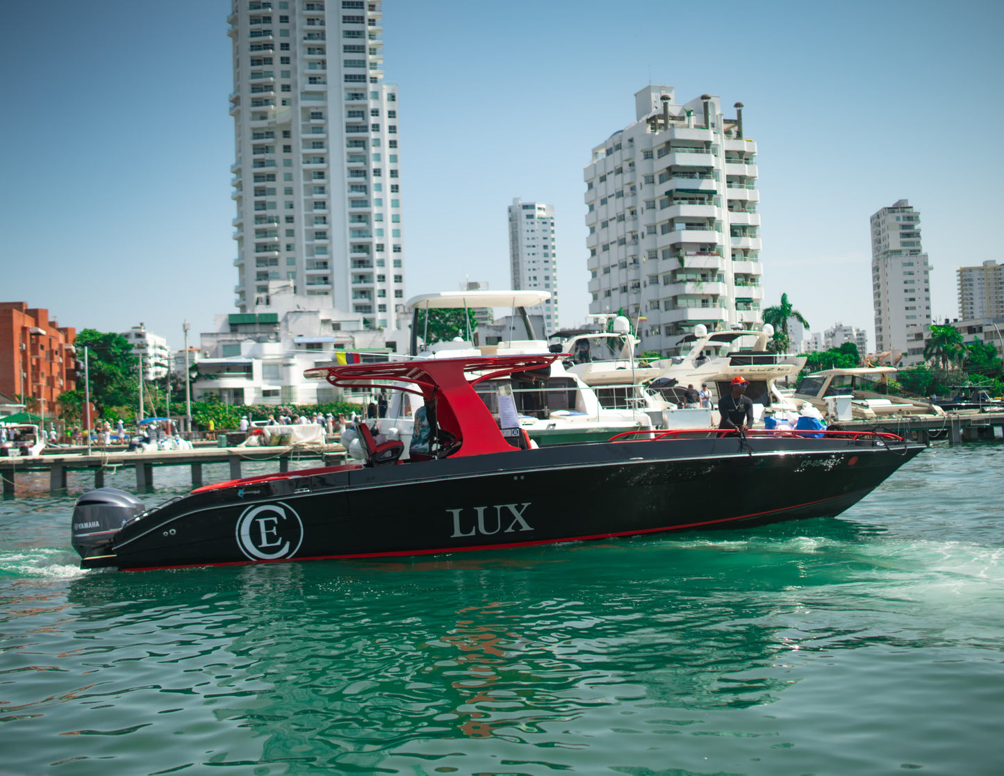 Lancha Alquiler Cartagena 40FT | 18 Personas