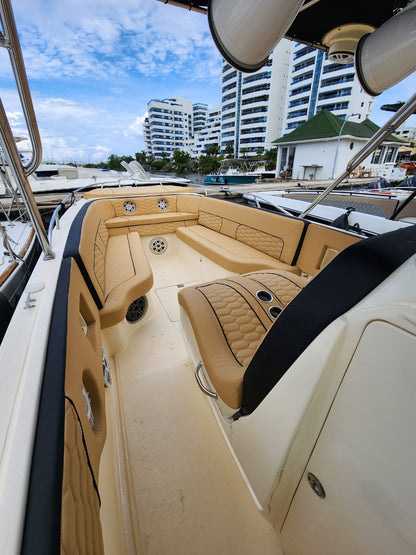 Boat Rental Cartagena 30FT | 16 People