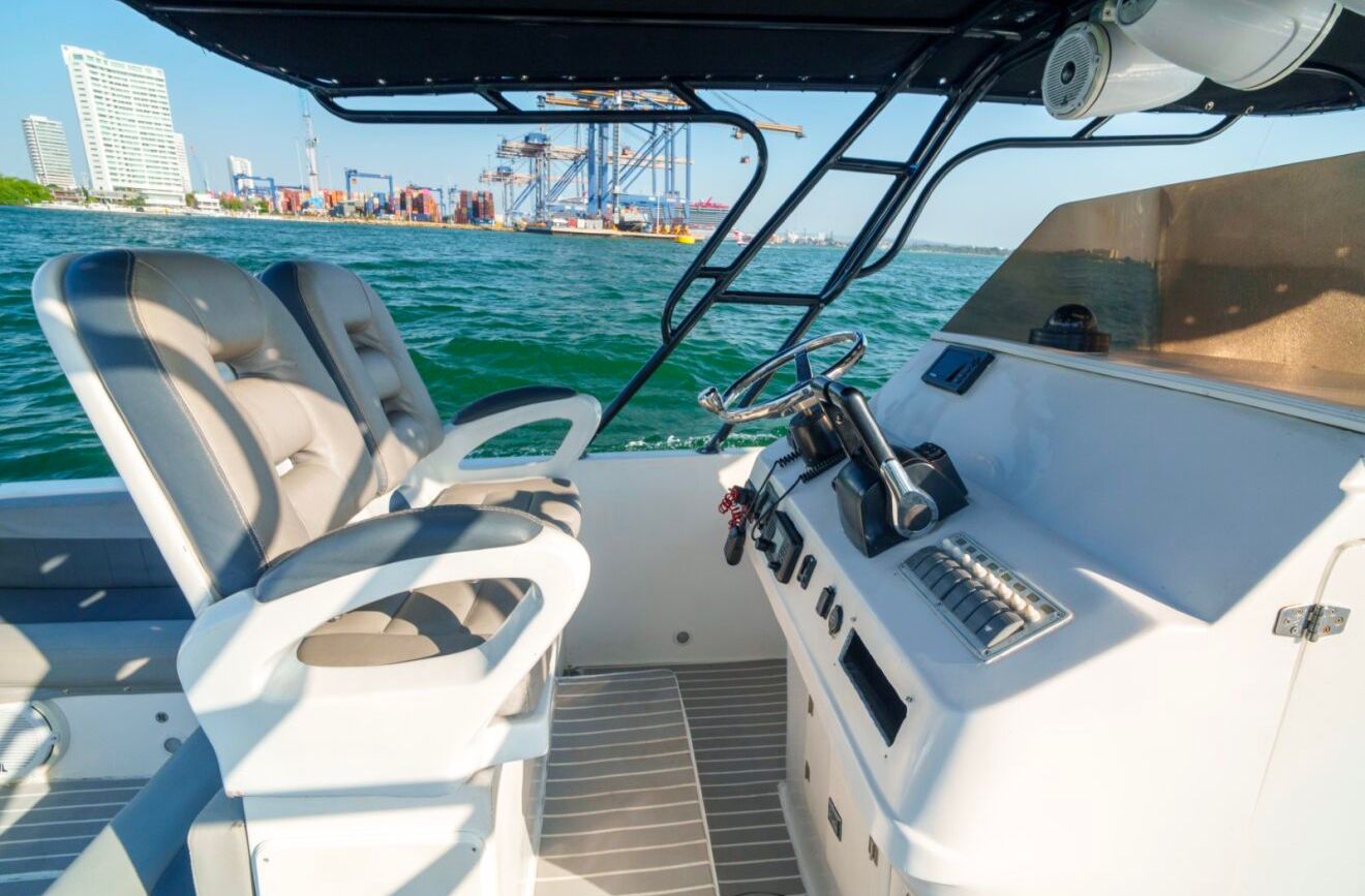 Boat Rental Cartagena 34FT | 15 People