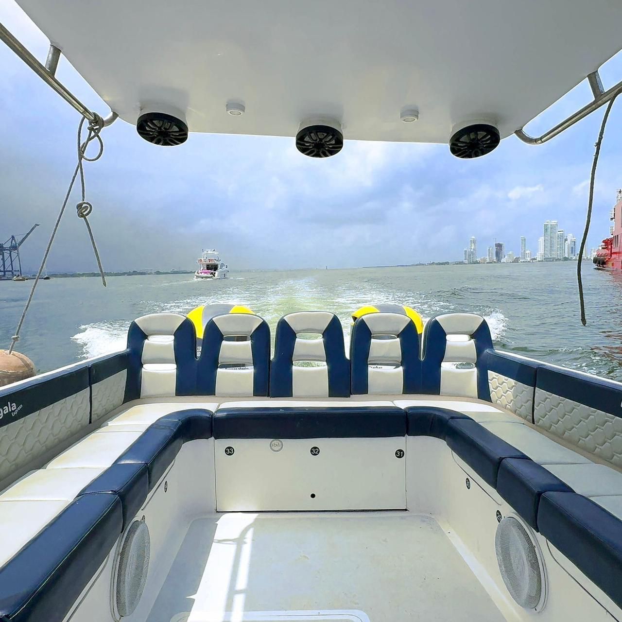 Lancha Alquiler Cartagena 41FT | 35 Personas