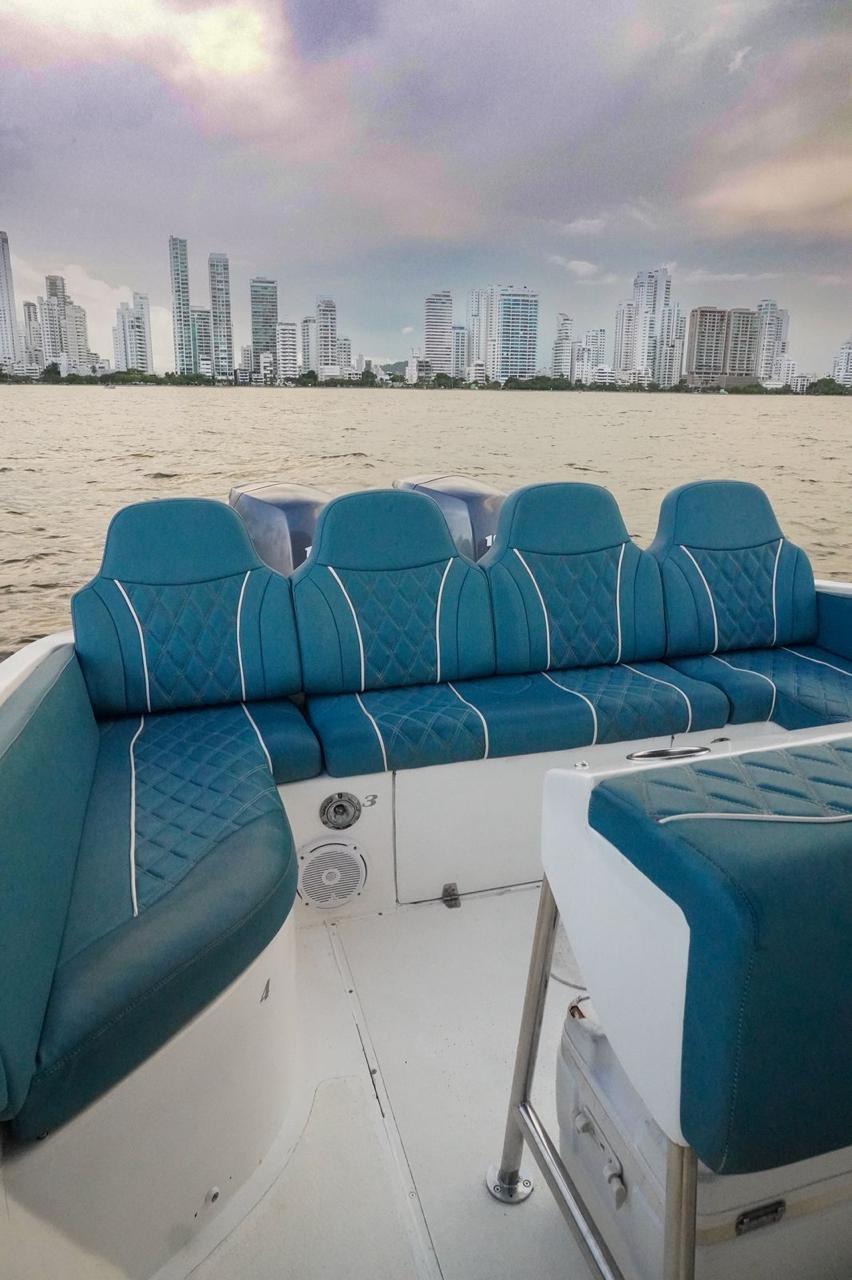 Lancha Alquiler Cartagena 29FT | 8 Personas