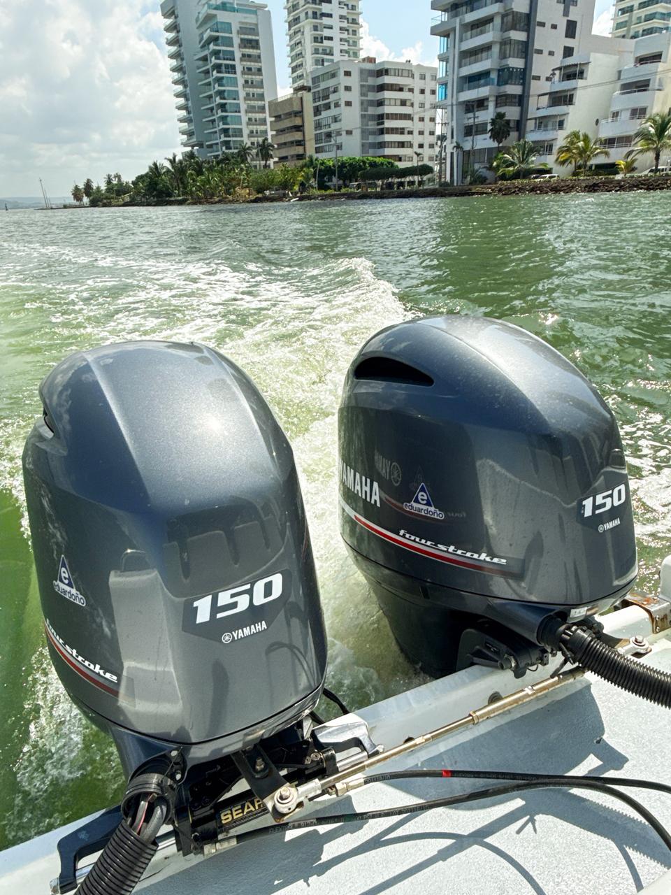 Lancha Alquiler Cartagena 30FT | 10 Personas