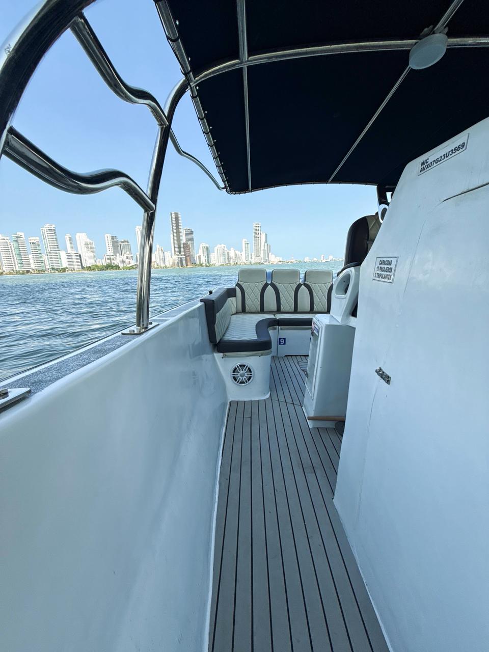Lancha Alquiler Cartagena 30FT | 10 Personas