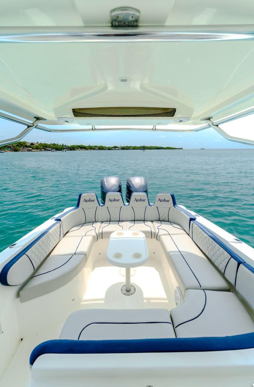 Lancha Alquiler Cartagena 38FT | 18 Personas