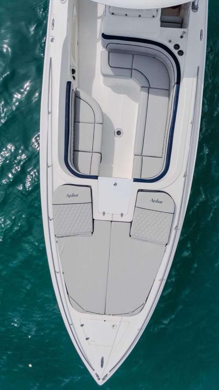 Lancha Alquiler Cartagena 38FT | 18 Personas