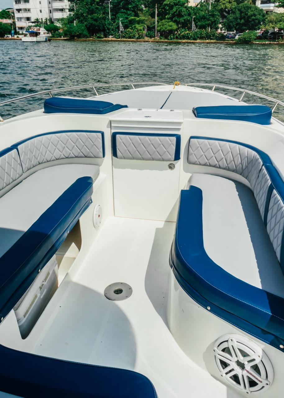 Lancha Alquiler Cartagena 38FT | 15 Personas