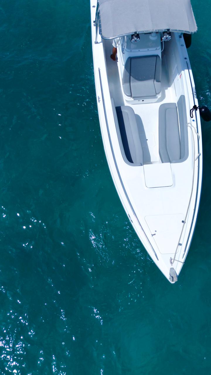 Lancha Alquiler Cartagena 33FT | 12 Personas