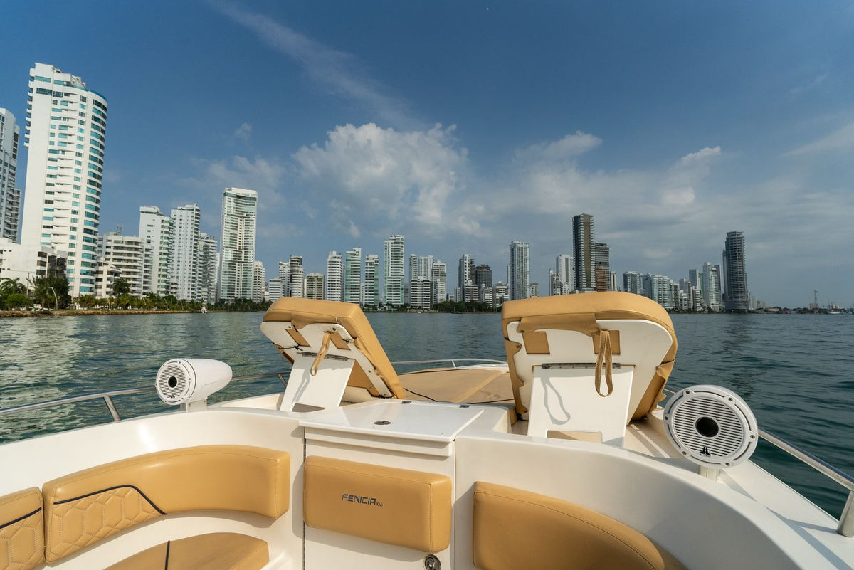 Lancha Alquiler Cartagena 38FT | 17 Personas