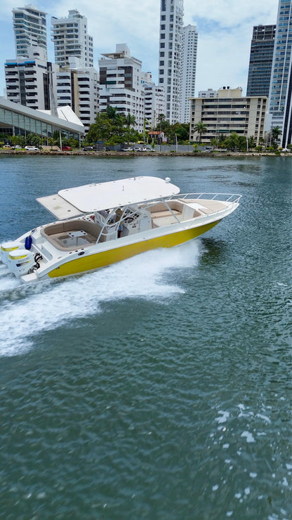 Lancha Alquiler Cartagena 39FT | 18 Personas