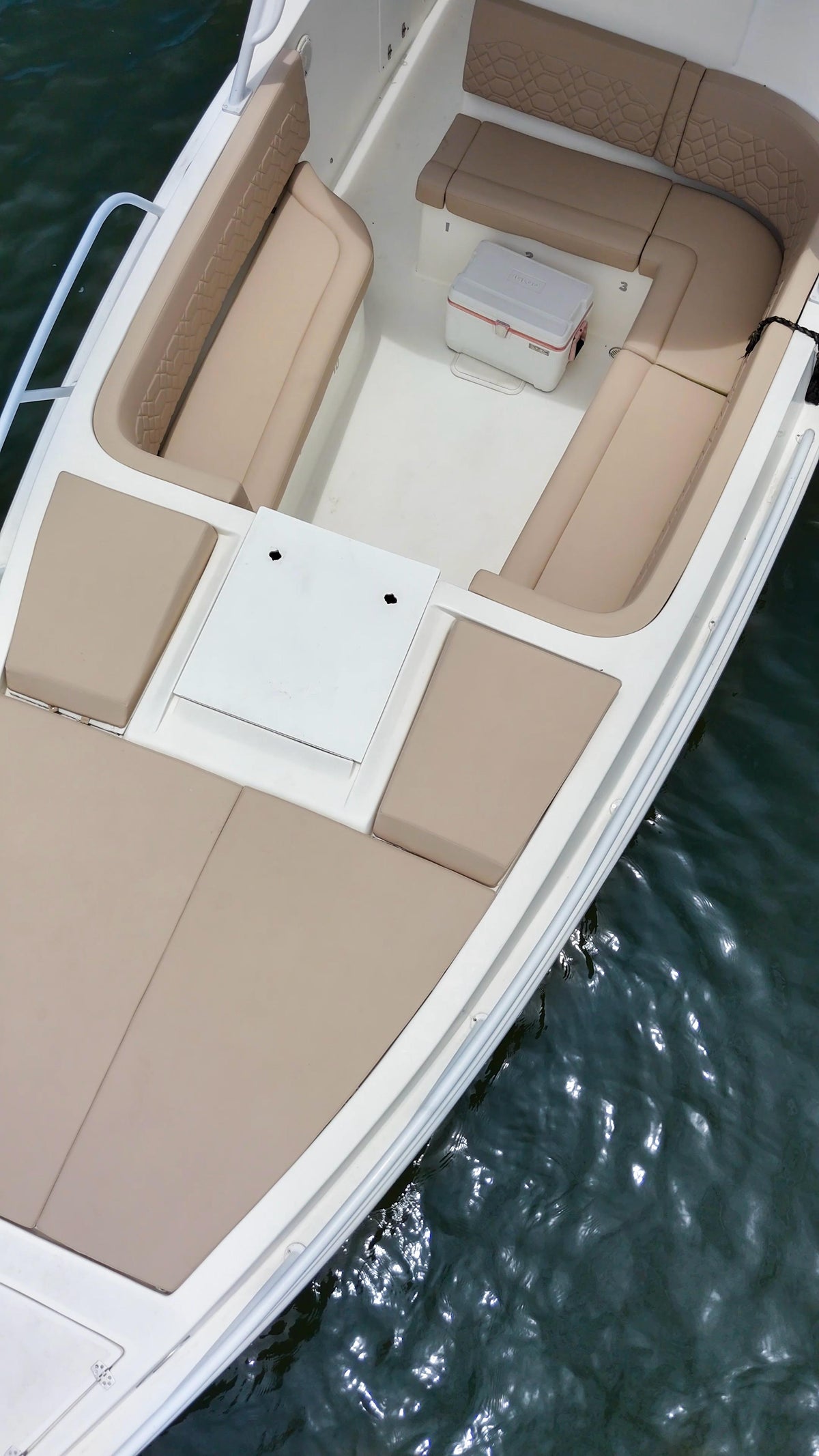 Lancha Alquiler Cartagena 39FT | 18 Personas