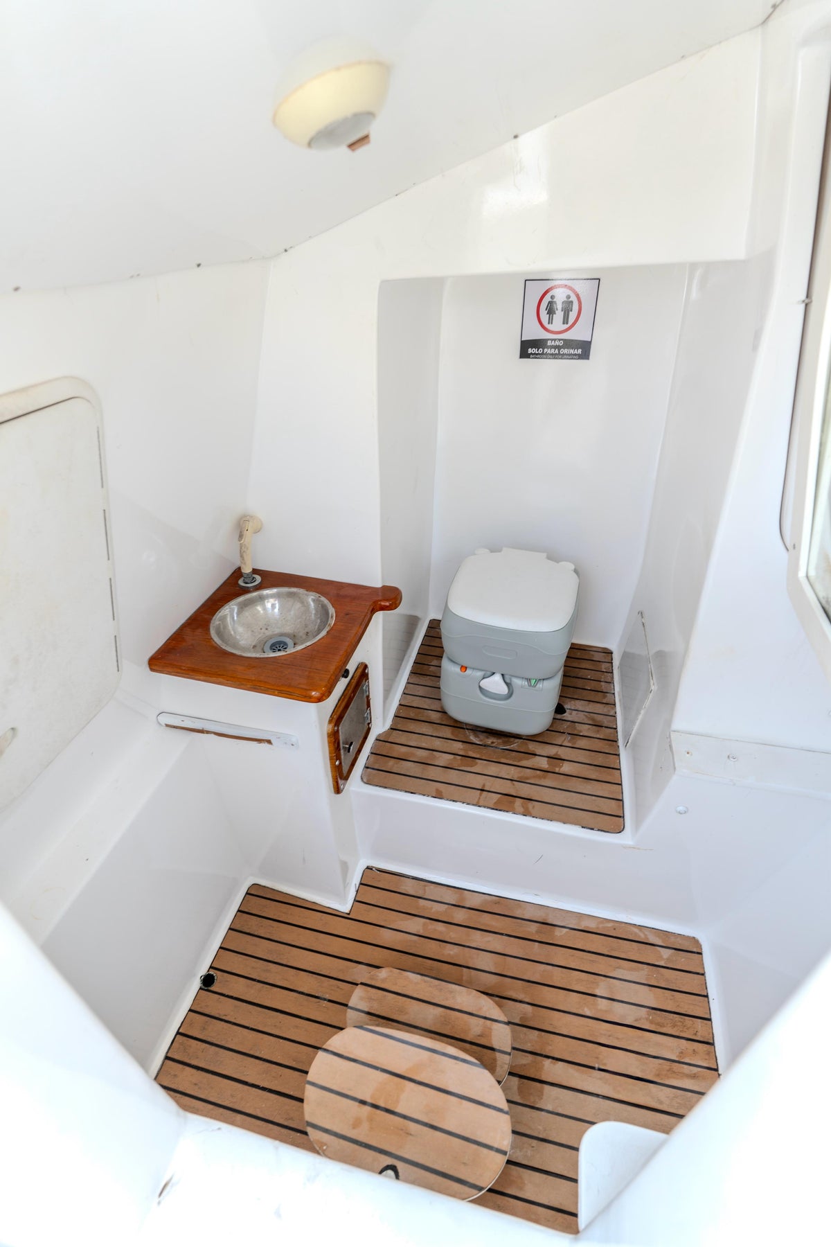 Lancha Alquiler Cartagena 39FT | 18 Personas