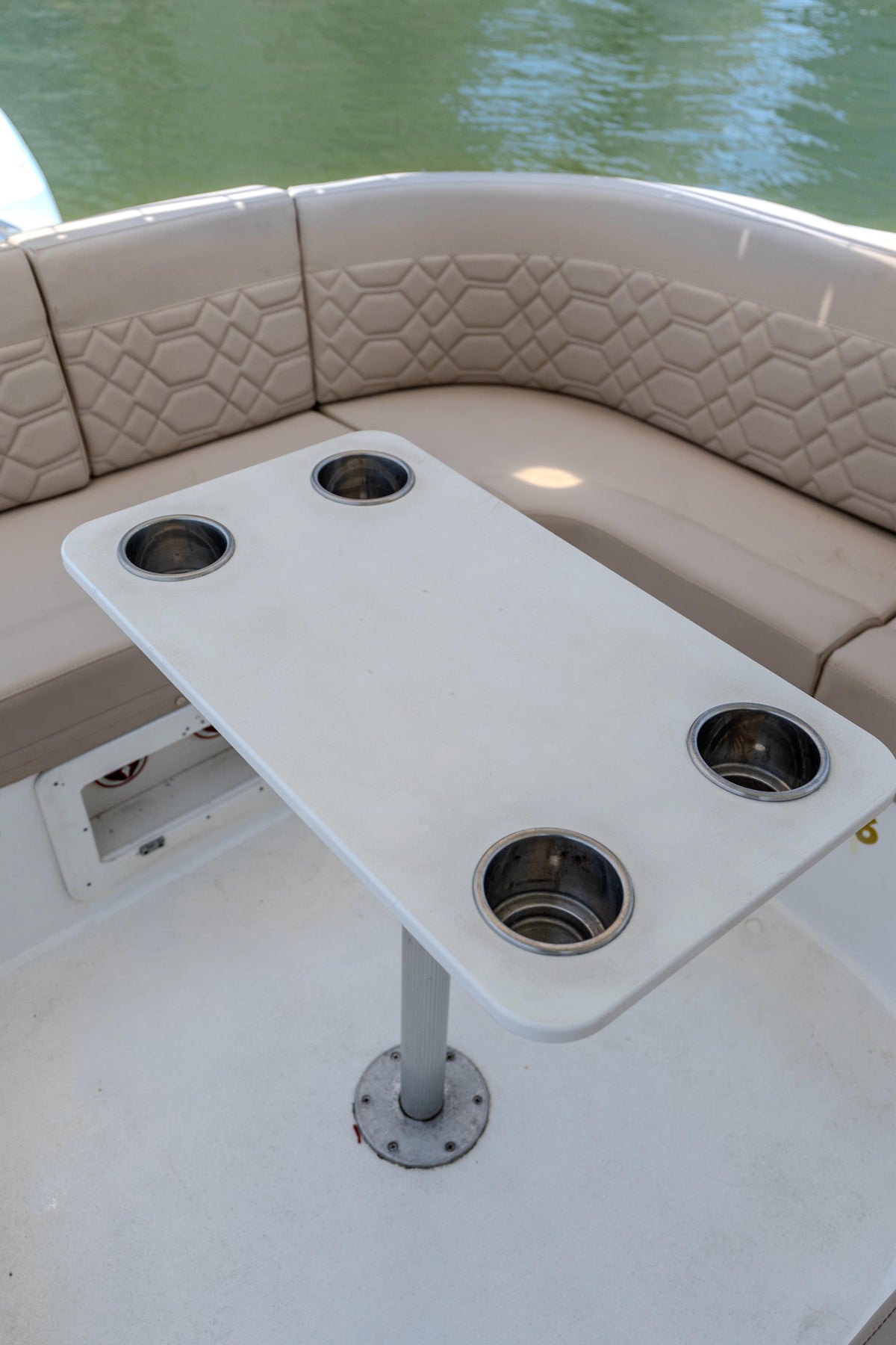 Lancha Alquiler Cartagena 39FT | 18 Personas