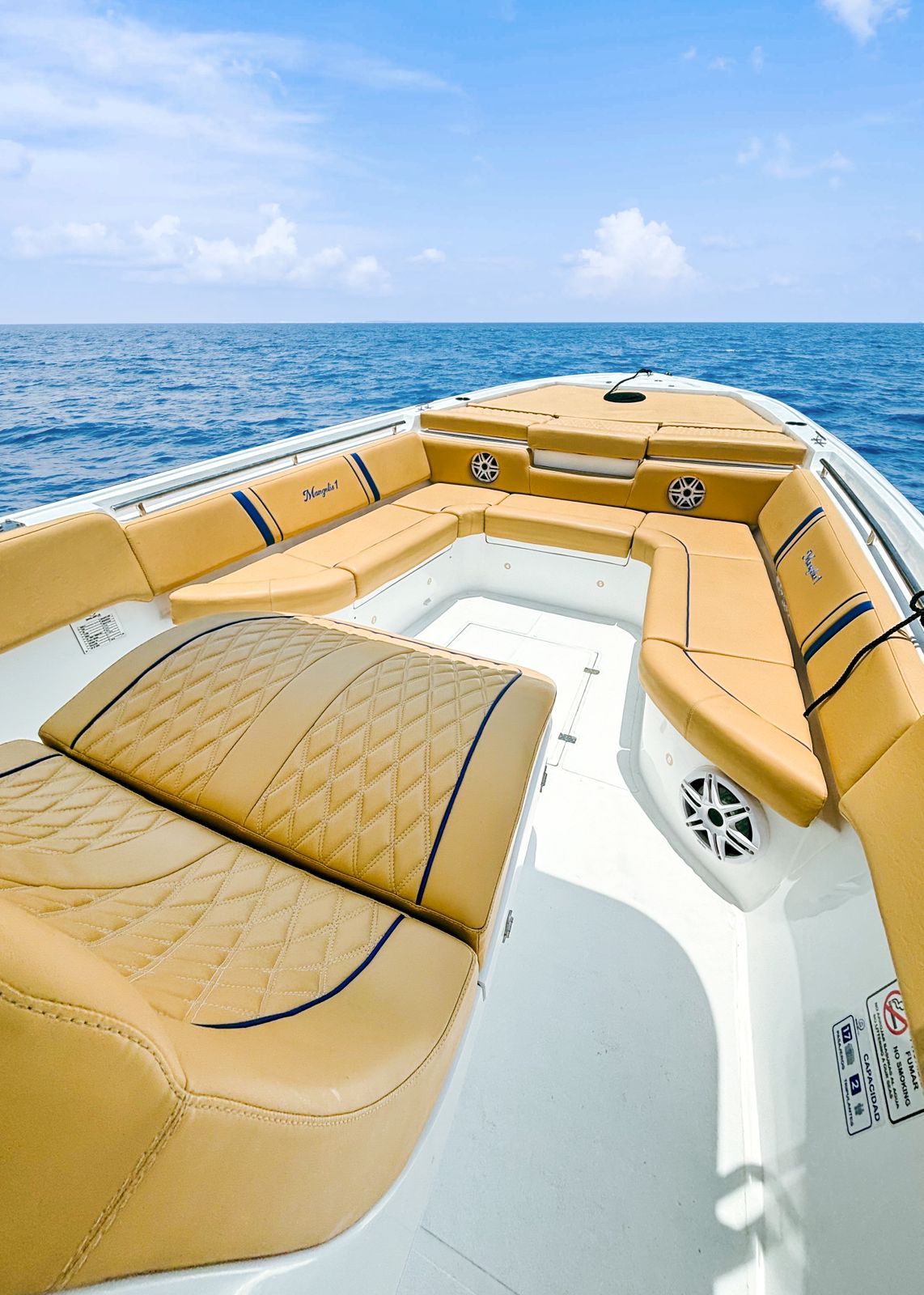 Lancha Alquiler Cartagena 38FT | 17 Personas